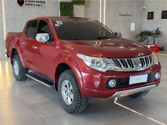 MITSUBISHI L200 TRITON 2.4 16V TURBO DIESEL SPORT HPE TOP CD 4P 4X4 AUTOMÁTICO